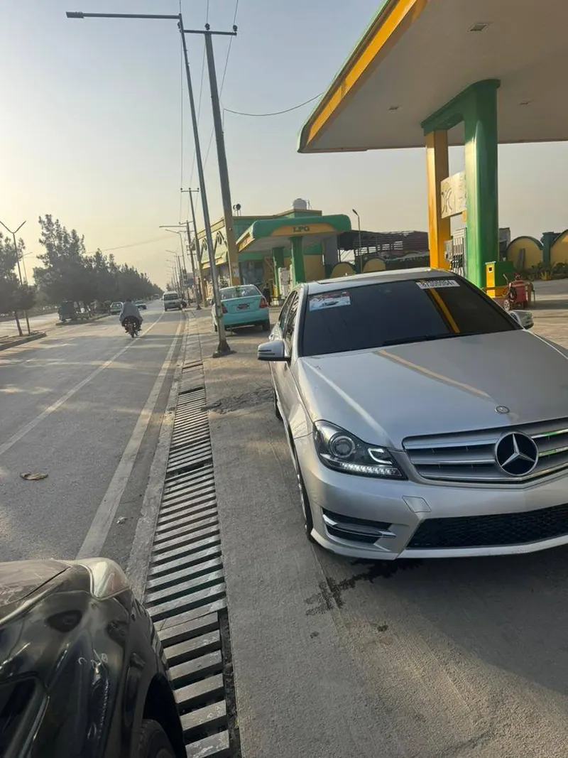 Mercedes-Benz 2014 (2)