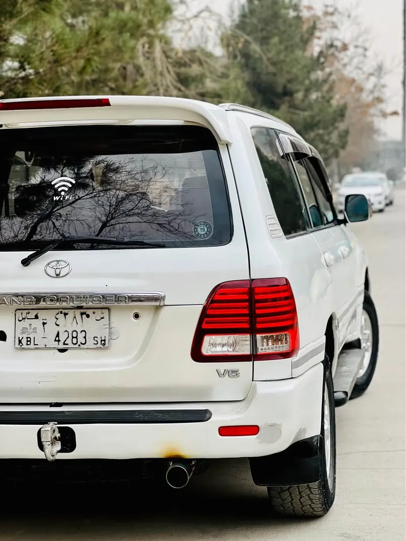 Toyota Land Cruiser 2003 (3)