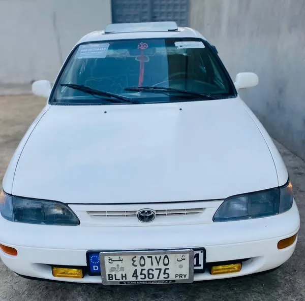Toyota Corolla 1995 (1)