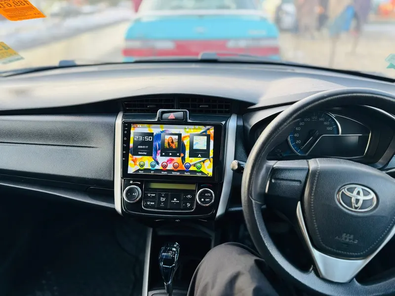 Toyota Fielder 2018 (4)