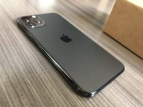 آیفون 11 پرو (64GB) (2)