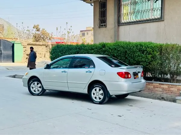 Toyota Corolla 2005 (3)