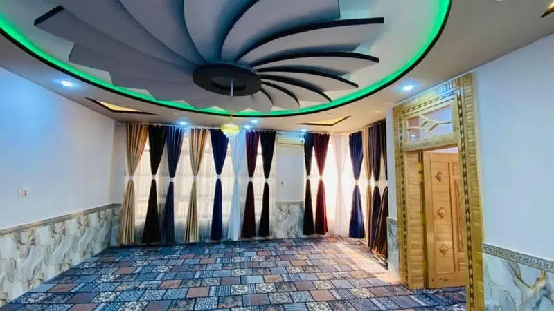 د پلورنې دوه پوړیز کور، 7 خونې، 375 m² (3)