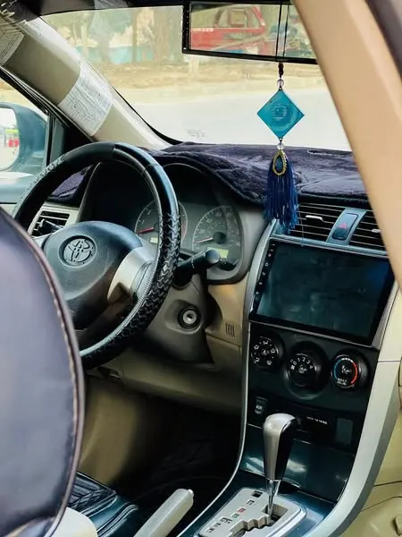 Toyota Corolla 2010 (4)