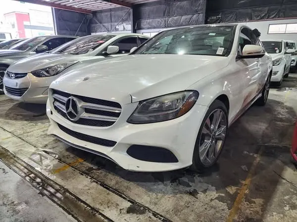 Mercedes-Benz 2018 (1)