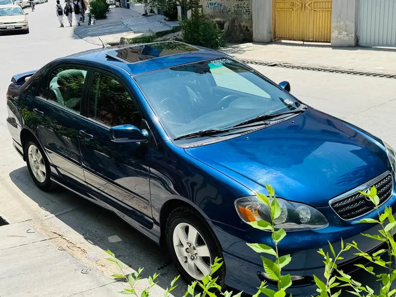 Toyota Corolla 2006 (2)