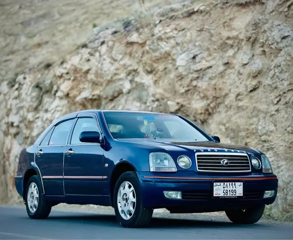 Toyota Progres 2002 (2)