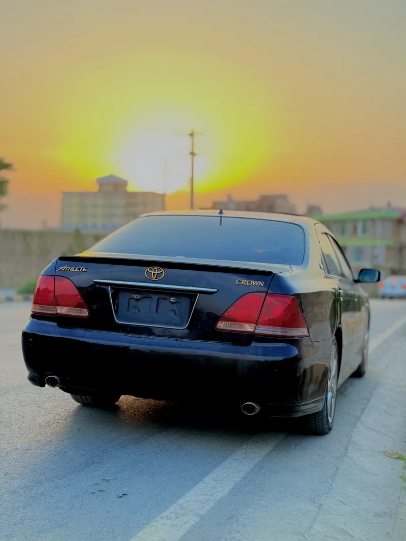 Toyota Crown Sport 2007 (4)