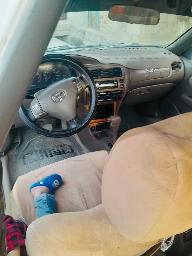 Toyota Corolla 1997 (5)