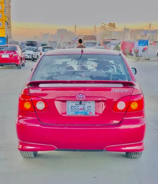 Toyota Corolla 2006 (3)