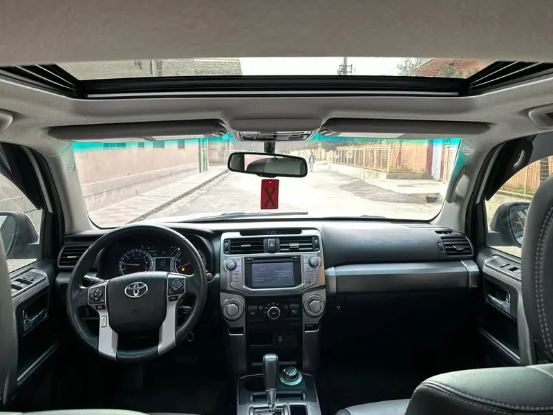 تویوتا 4Runner 2018 (4)