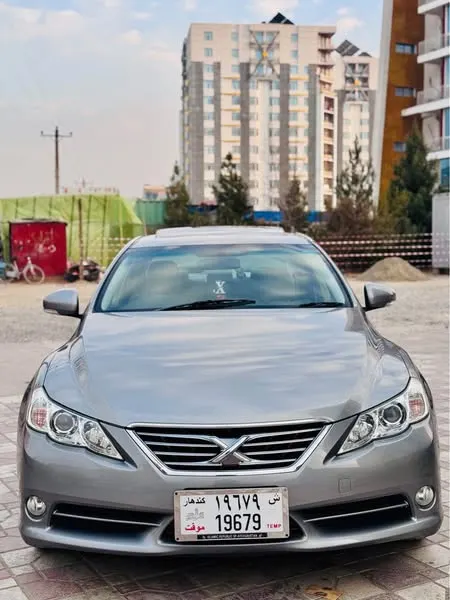 Toyota Mark X Premium 2010 (2)