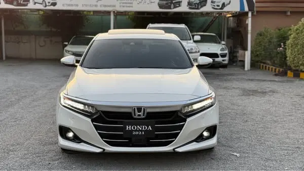 Honda Accord 2021 (1)
