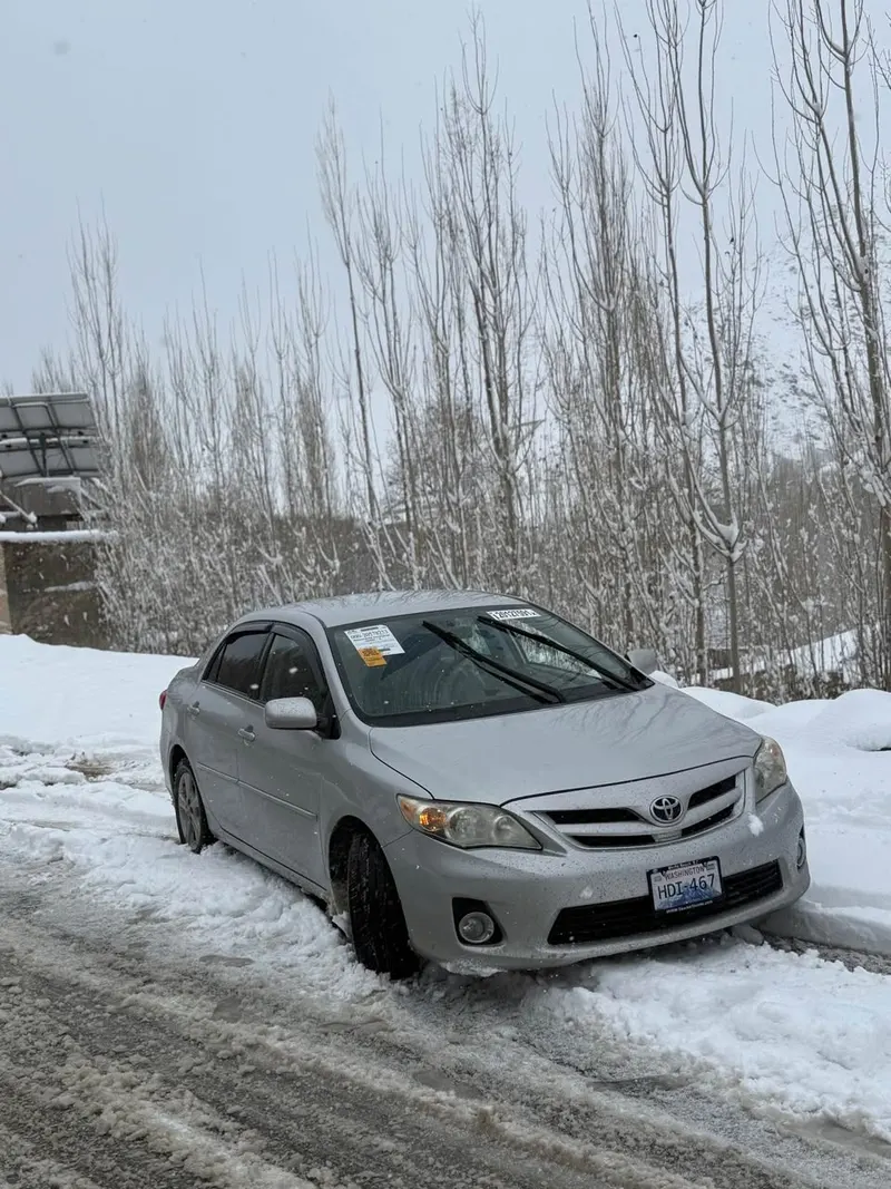 Toyota Corolla 2013 (2)