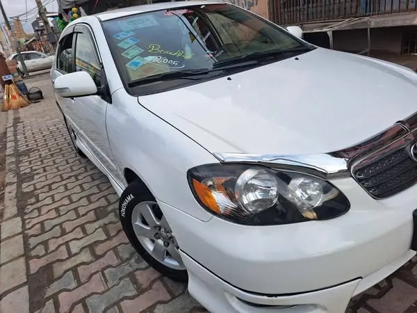 Toyota Corolla 2003 (1)