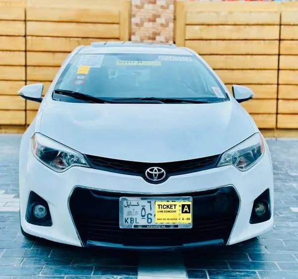 Toyota Corolla 2014 (1)