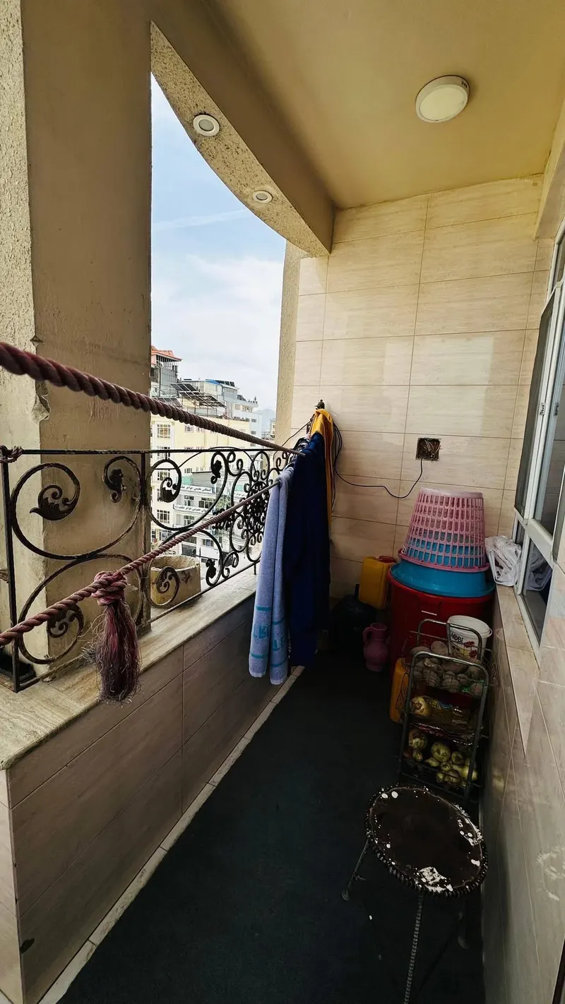 4-Bedroom Apartment for in Taimani (2)