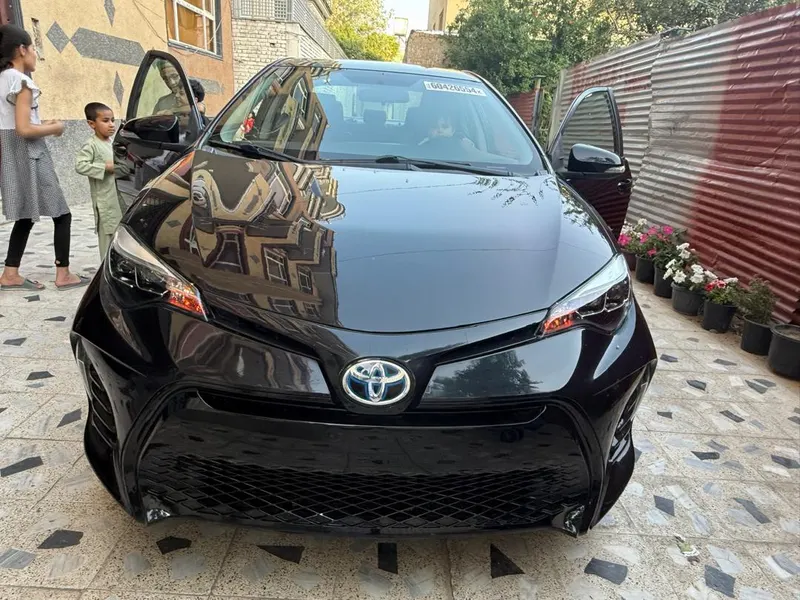 Toyota corolla 2016 (1)
