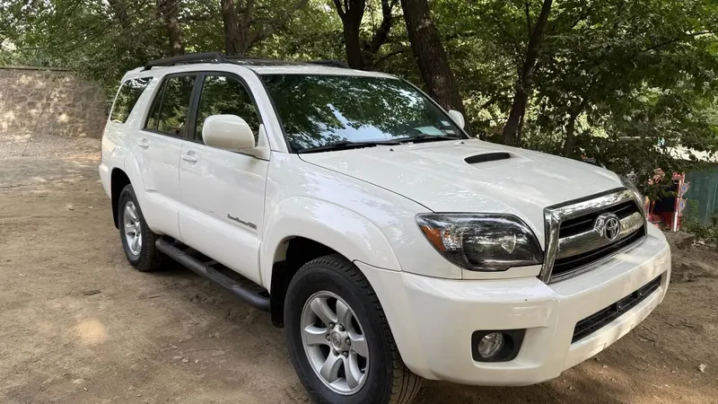 Toyota 4 Runner 2006 (2)