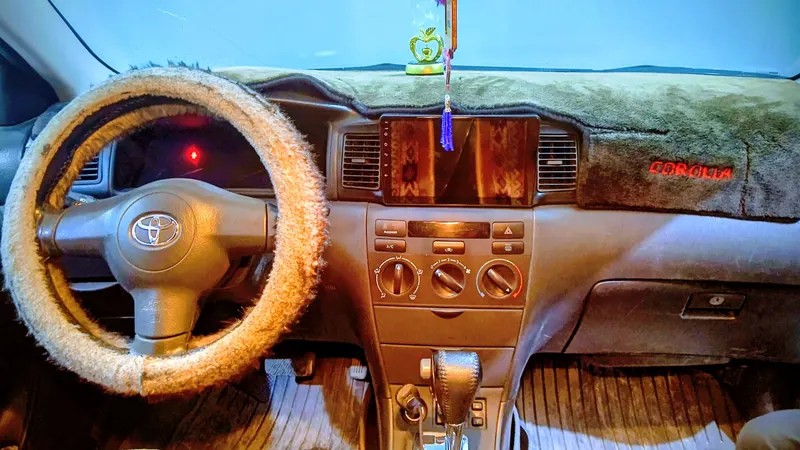 Toyota Fielder 2005 (3)
