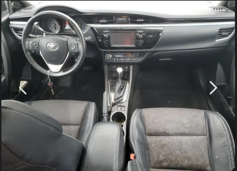Toyota Corolla S 2016 (4)