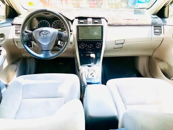 Toyota Corolla 2013 (4)