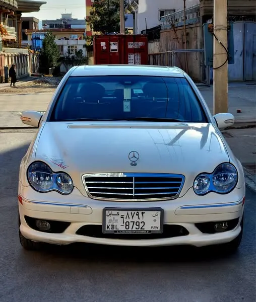Mercedes-Benz 2005 (2)