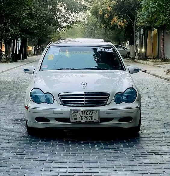 Mercedes-Benz 2004 (1)