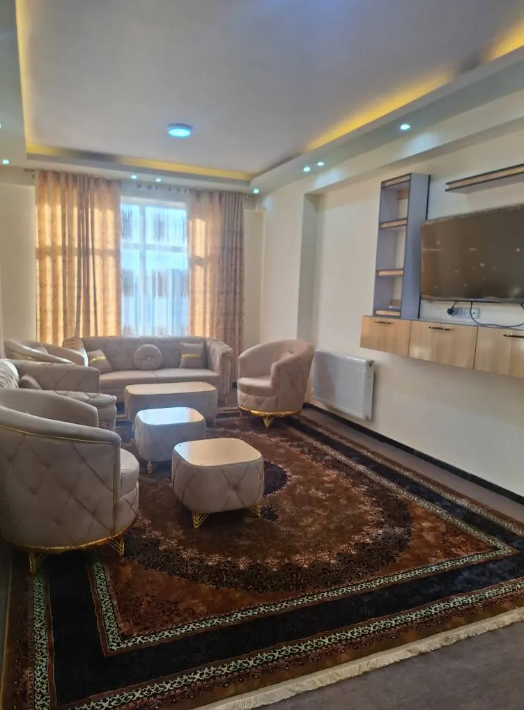 Furnished apartment for sale or rent, 3 rooms, 130 m² (2)