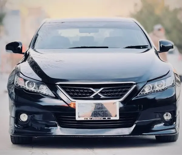 Toyota Mark X 2010 (2)