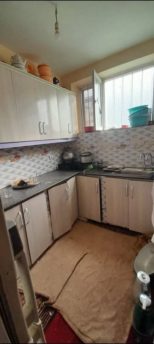 House for sale, 3 rooms, with full basement and roof terrace (3)