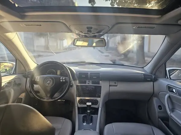 Toyota Corolla 2005 (4)