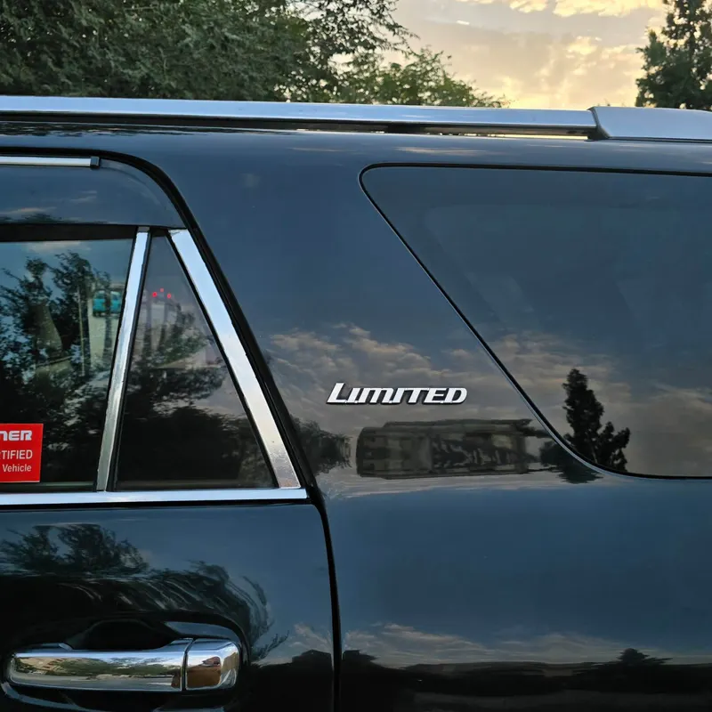 Toyota 4Runner 2011 (3)