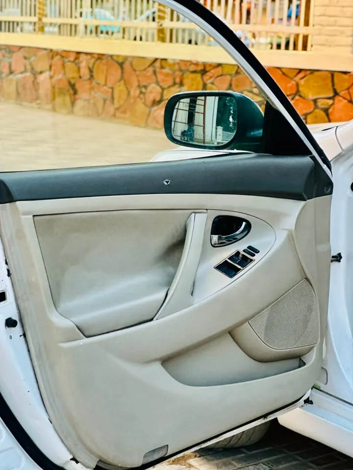 Toyota Camry 2007 (4)