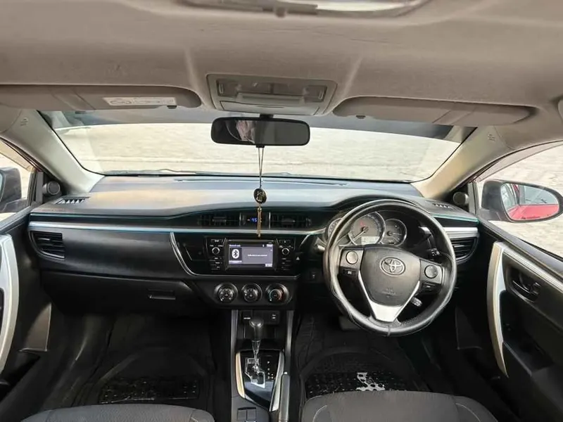Toyota Corolla S 2015 (4)