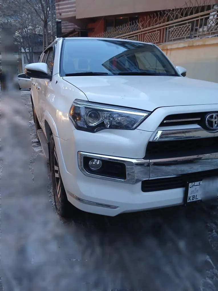 Toyota 4 Runner 2013 (2)