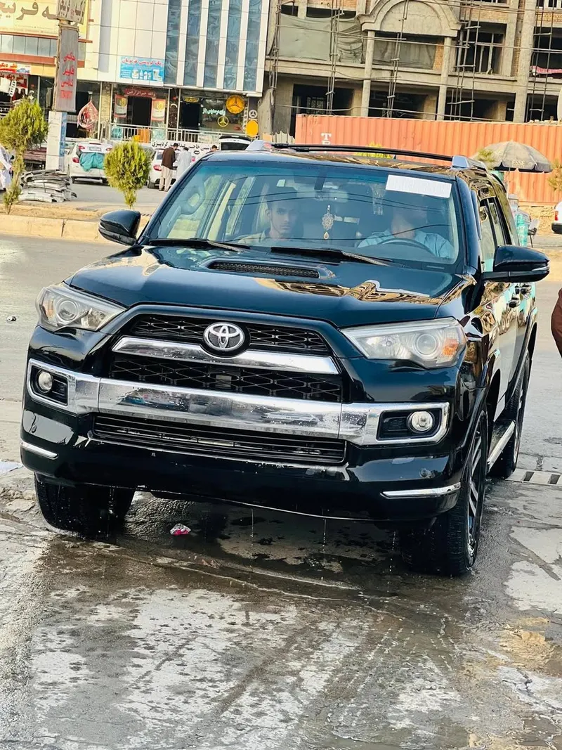 Toyota 4 Runner 2014 (1)
