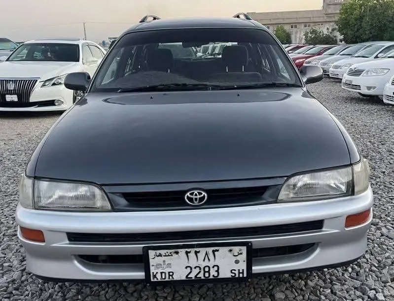 Toyota Fielder 2000 (2)