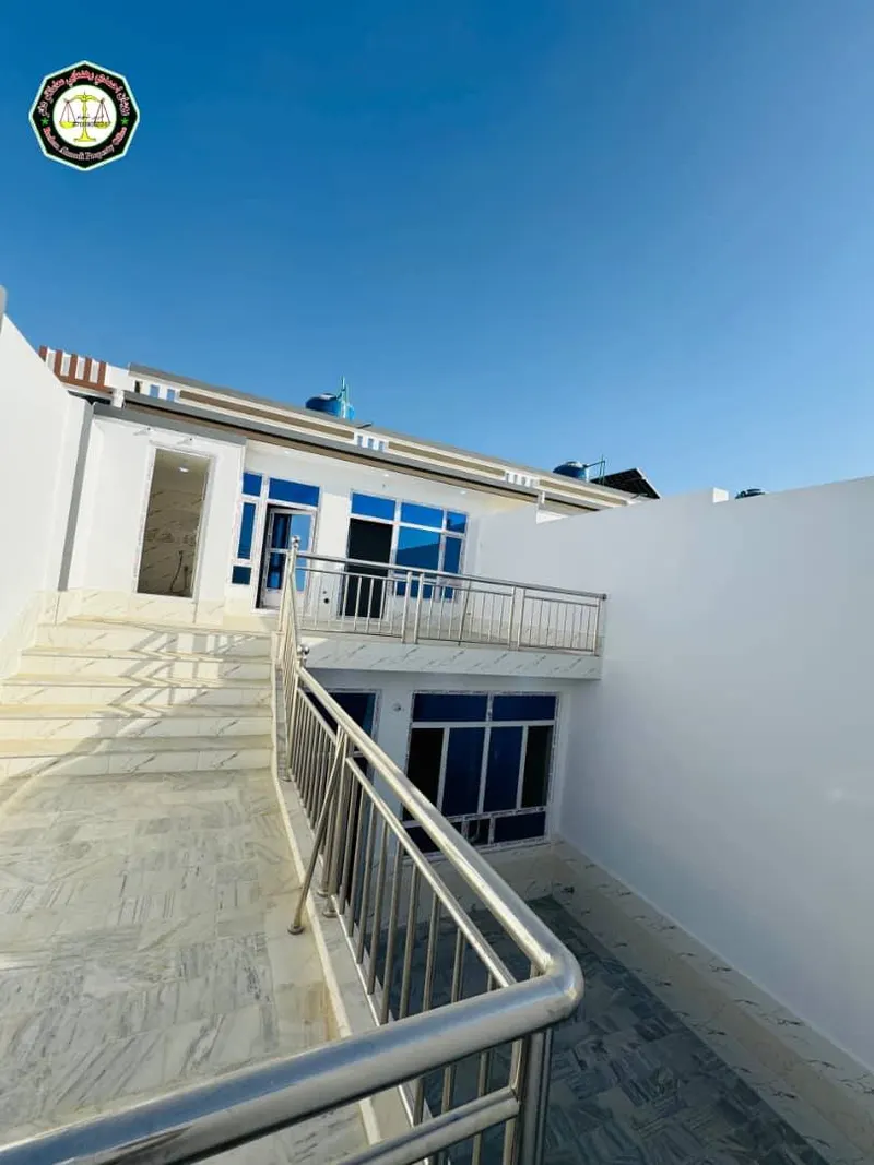 خانه دو منزله برای فروش، 4 اتاق، 150 m² (2)