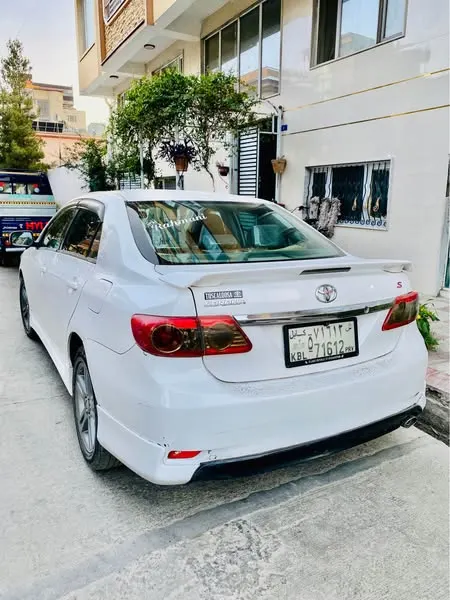 Toyota Corolla 2011 (3)