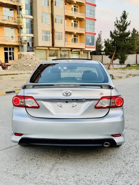 Toyota Corolla 2013 (3)