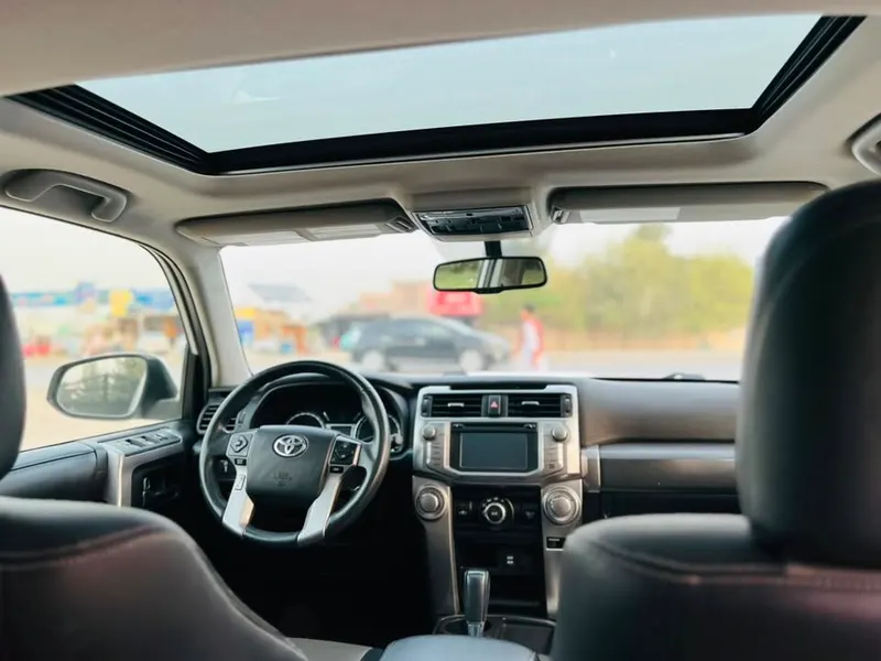 تویوتا 4Runner 2018 (7)
