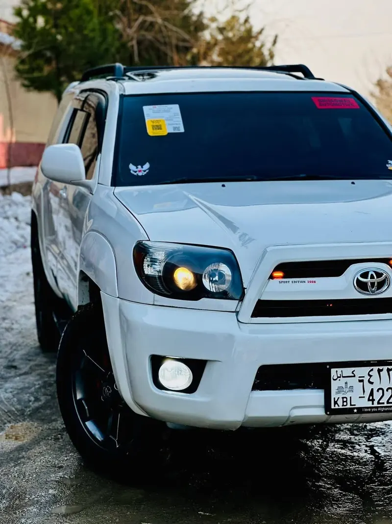Toyota 4Runner (2)