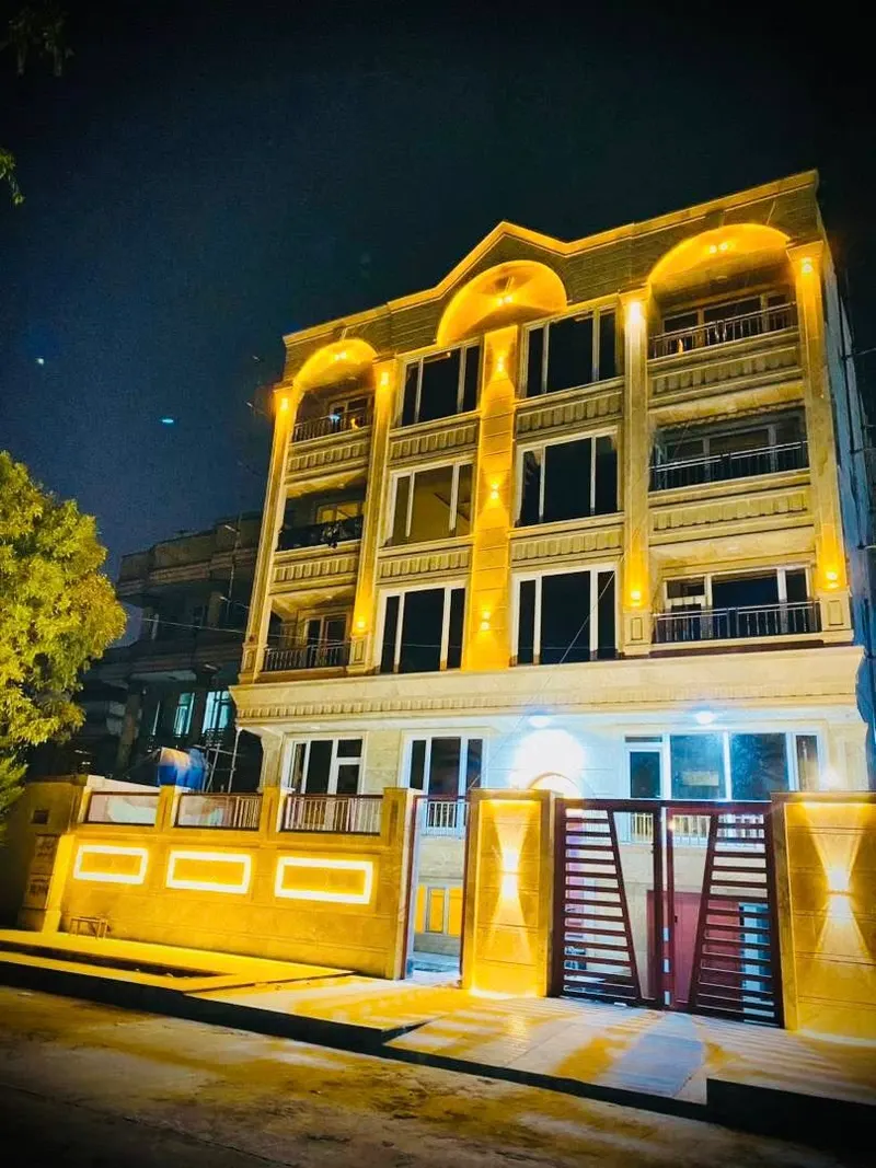 New apartment for sale, 4 rooms, 142 m², 2nd floor (1)
