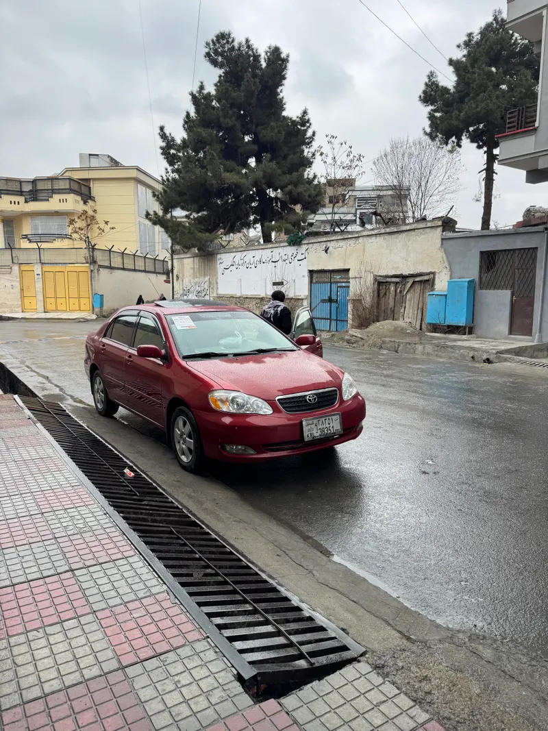 Toyota Corolla 2006 (2)