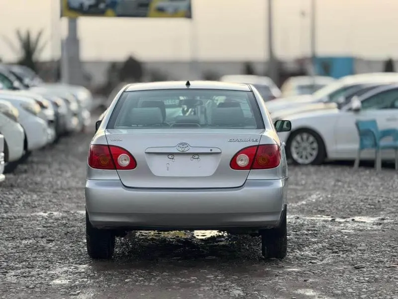 Toyota Corolla 2006 (3)