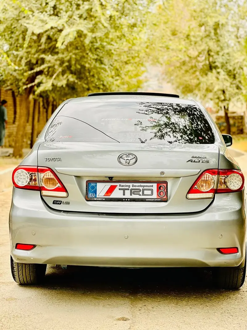 Toyota Corolla 2012 (3)