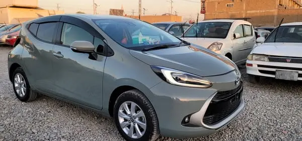 Toyota Aqua 2021 (1)