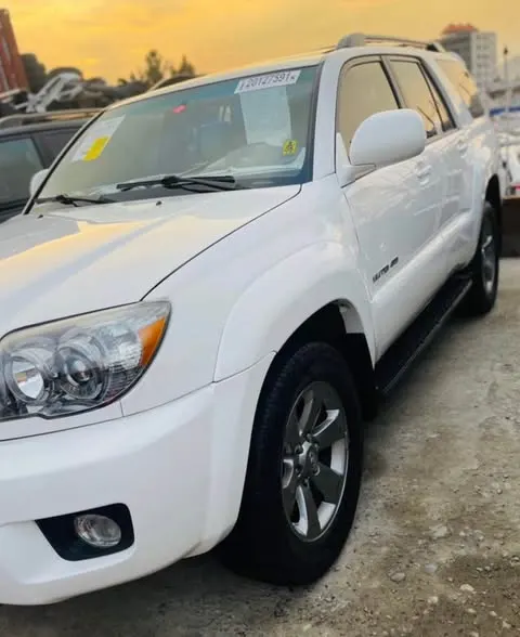 Toyota Fortuner SR5 Limited 2005 (2)