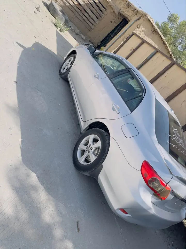 Toyota Corolla 2010 (3)